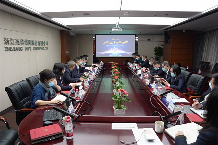 1643358606561978VMok.jpg DSC03505.jpg